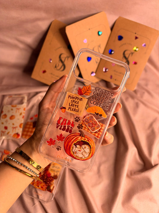 Fall into cozy☕️🍂